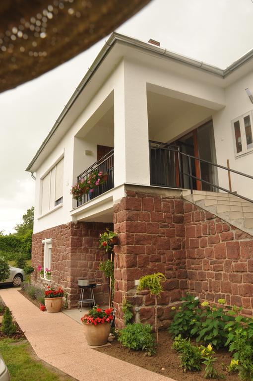 Levendula Apartmanhaz Bytom Extérieur photo